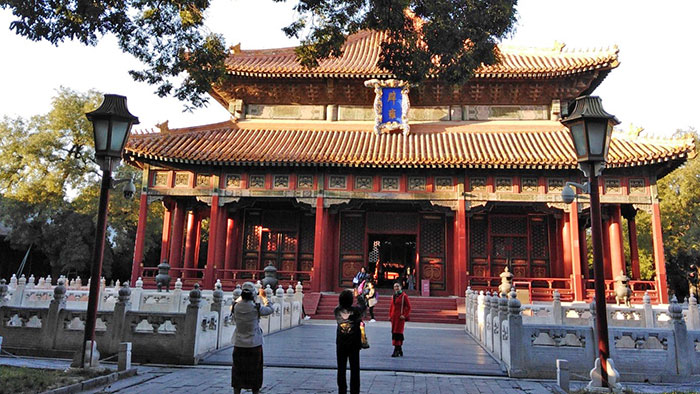 An imposing Qing dynasty hall in the park of the Imperial Academy (Guozijian).