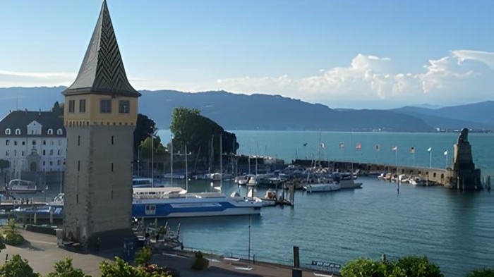 View of Lake Constance from the BayErischer Hof :