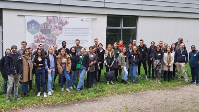 Kick-off event 2022 – Students and Faculty after the campus walk