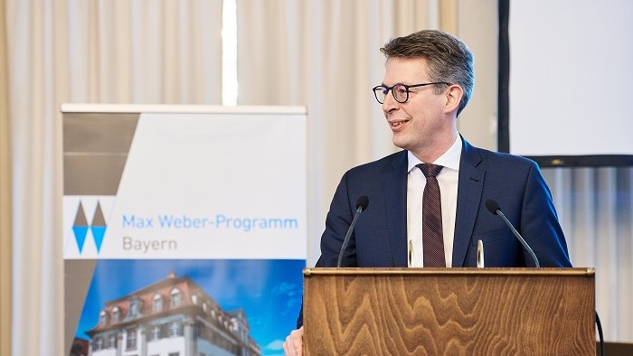 © Florian Freund Bavarian State Minister of Science and the Arts Blume speaks at the New Year's Reception of the Max Weber Program