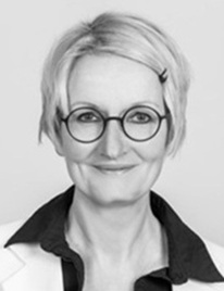 © Prof. Dr. Stephanie Waldow Profile picture: A woman with short, light hair is wearing a dark blouse and a light jacket.