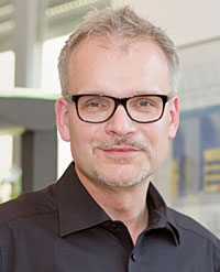Portrait photo: Prof. Dr. Thomas Gudermann