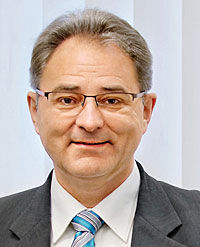 Portrait photo: Prof. Dr. Wolfgang Reif